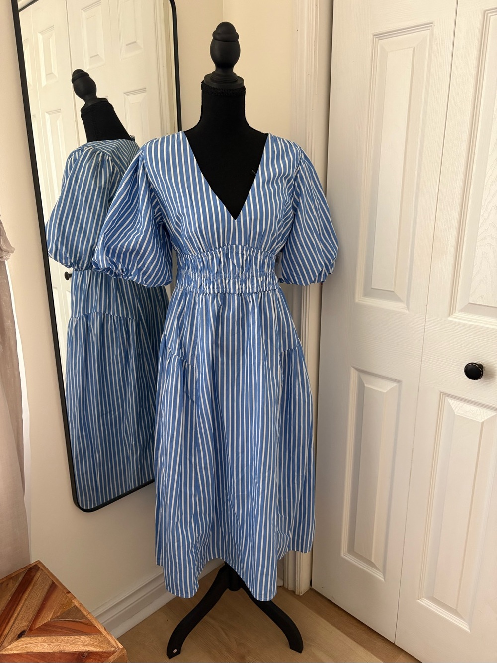Old Navy Blue & White Striped Midi Dress with Puff Sleeves